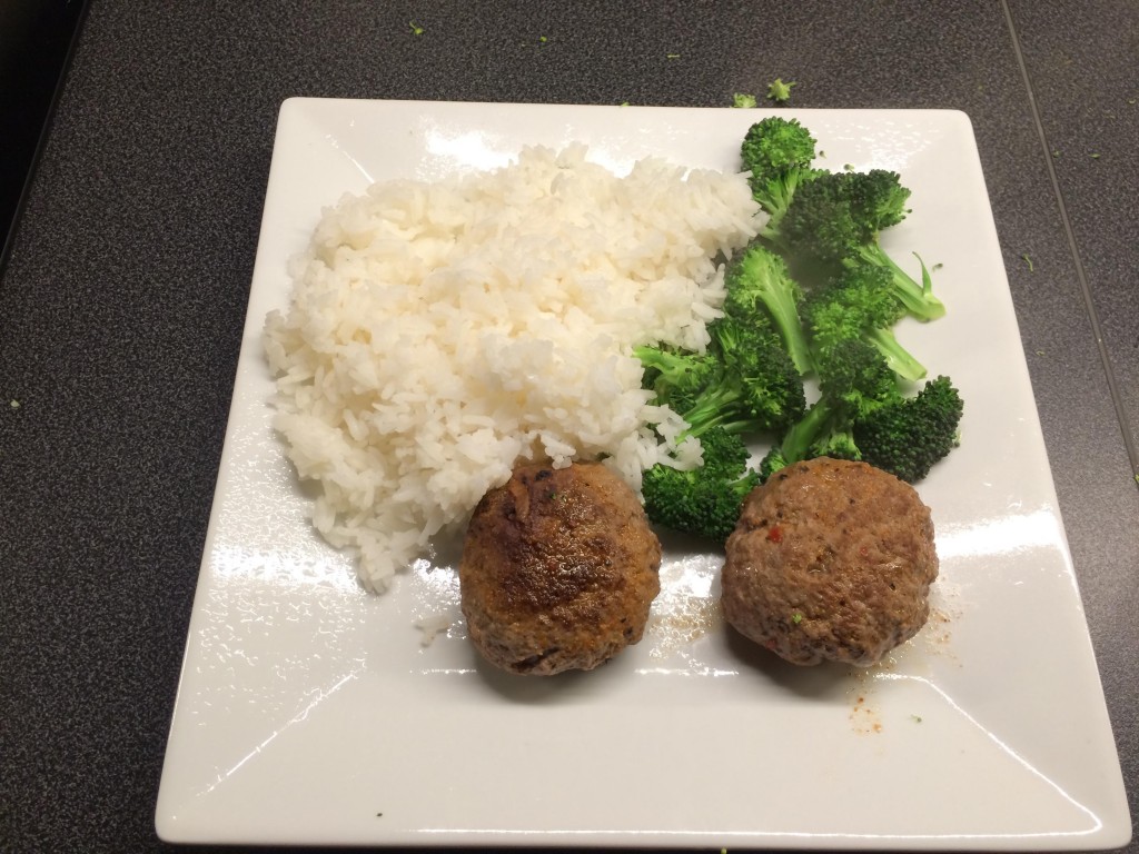 Therese sa åt mig att fortsätta med Carolines kostschema denna veckan men lägga till 100g ris så detta blev min kvällsmat. Nästa vecka kommer jag få ett nytt schema utav Therese :)