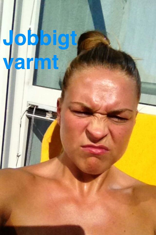 Snapchat--2018351054091075304