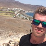 Mobil på en pinne och selfie på det!