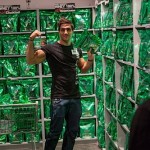 936823_588568951182856_260604019_n